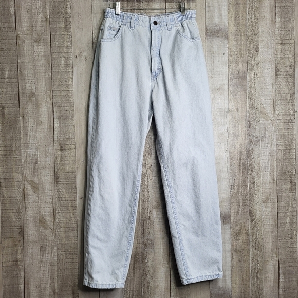 Vintage LEE high Rise Jeans. Light Blue. 29" Waist. - Picture 1 of 9